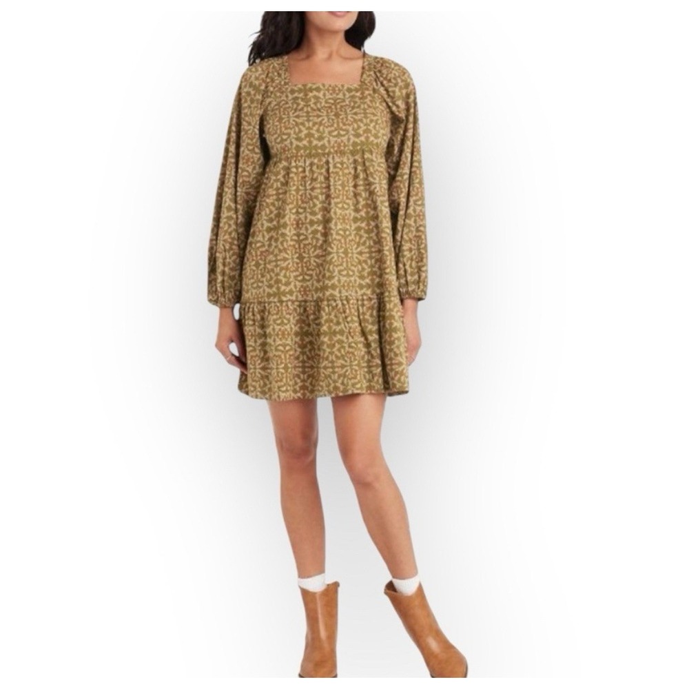 Universal Thread Womens Boho Smocked Dress Size M Ditsy Floral Cottage Milkmaid